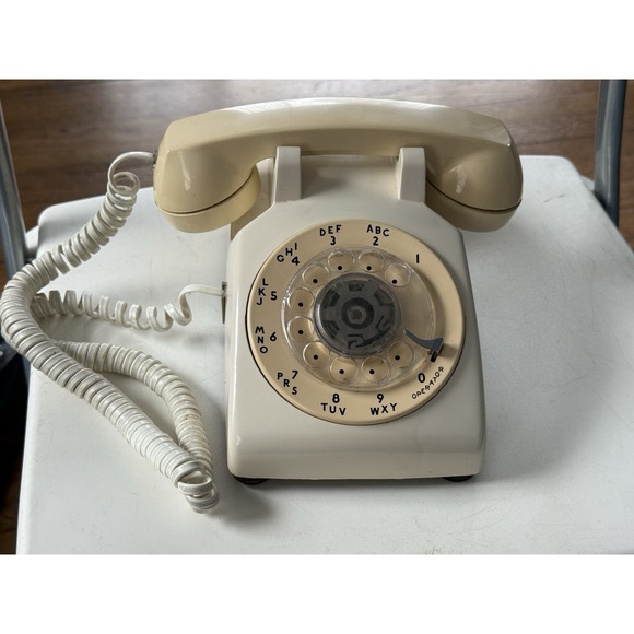Vintage  White Yellow , Bell System Rotary Desk phone - Picture 1 of 7